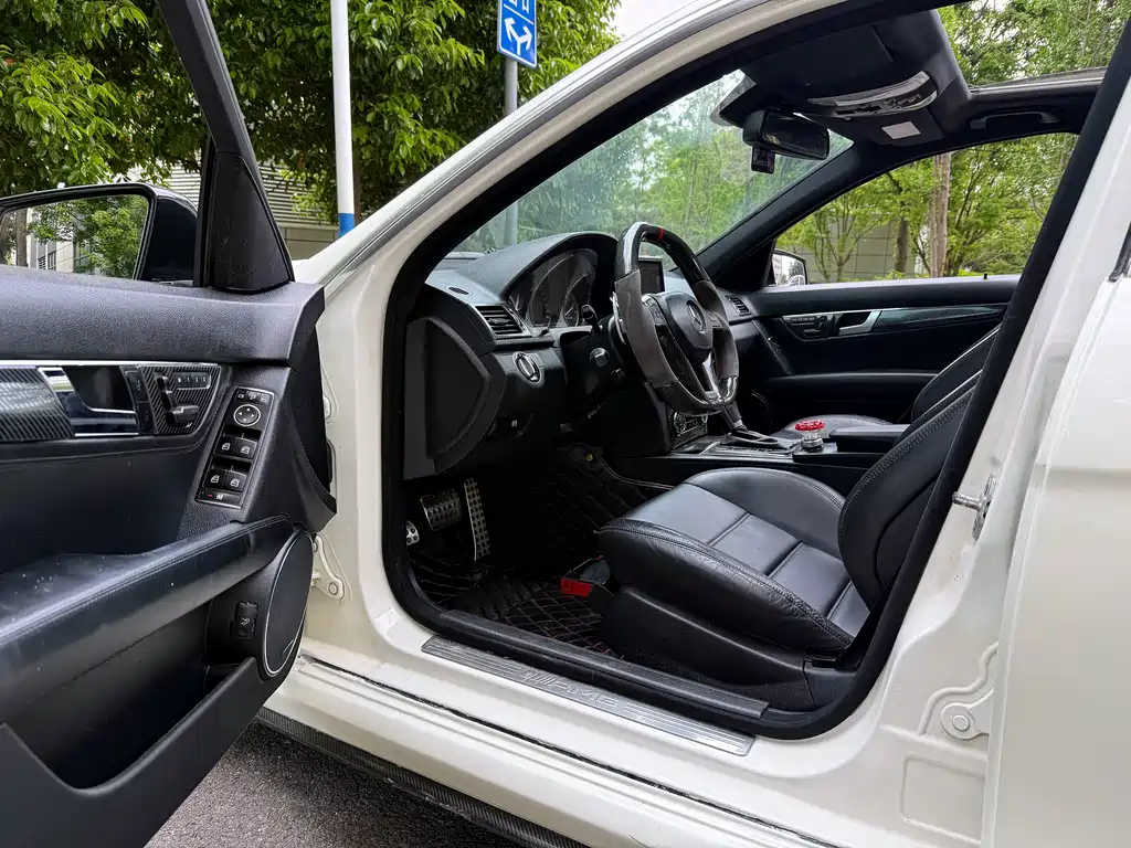 Mercedes-Benz C-Class A MG C AMG 2009 AMG C 63