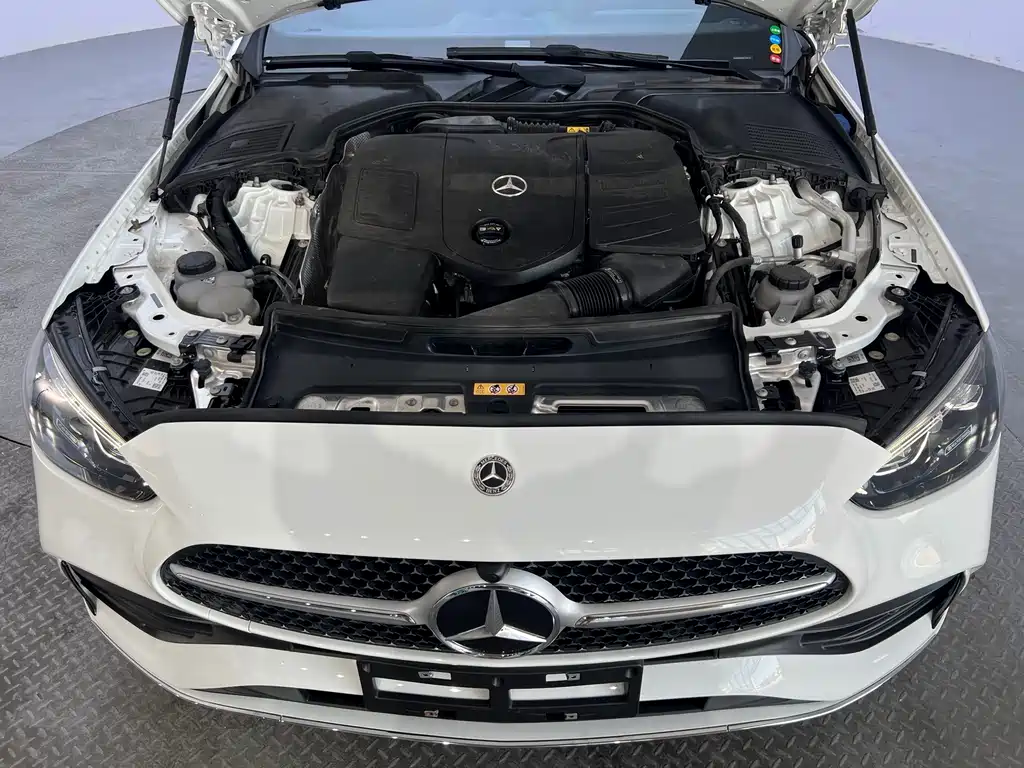 Mercedes-Benz C-Class — миниатюра 21