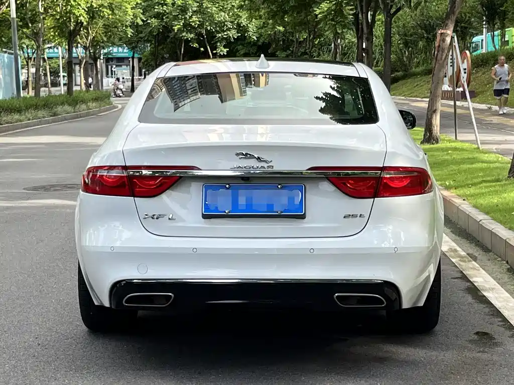 Jaguar XFL 2018 XFL 2.0T 250PS Luxury