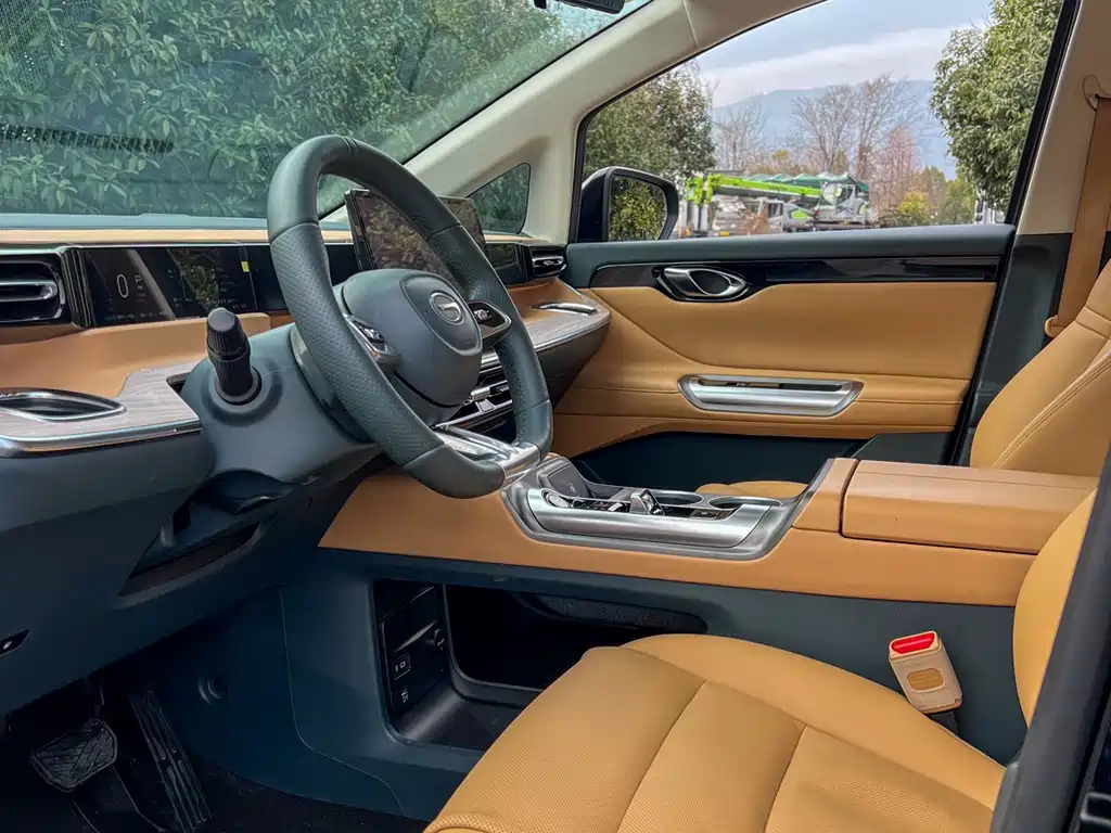 GAC TRUMPCHI E8 NEW ENERGY