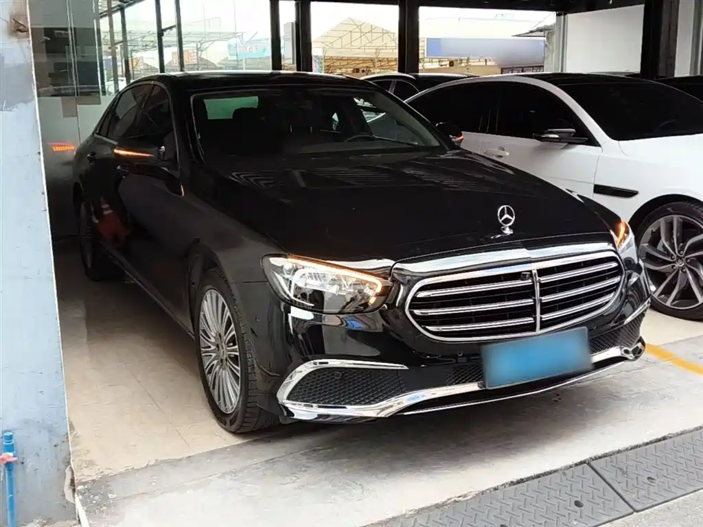Mercedes-Benz E-Class E 2023 E 300 L Fashion