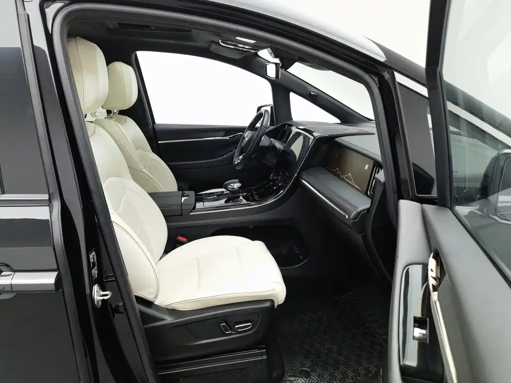 GAC Motor Trumpchi M8 — миниатюра 23