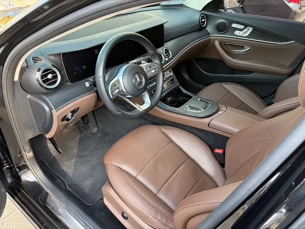 Mercedes-Benz E-Class E 2019 E 300 L Sport Fashion