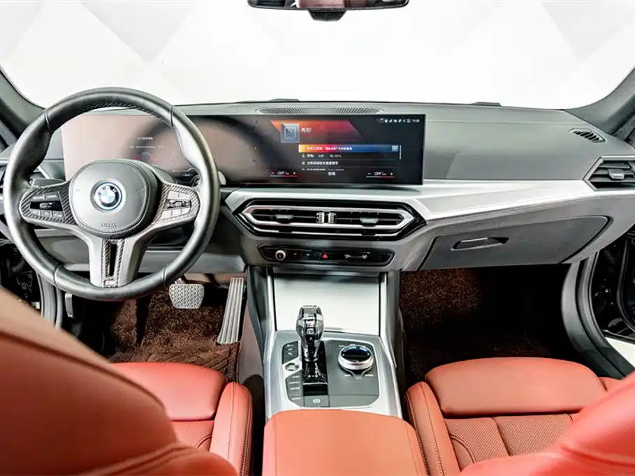BMW i4 — миниатюра 13