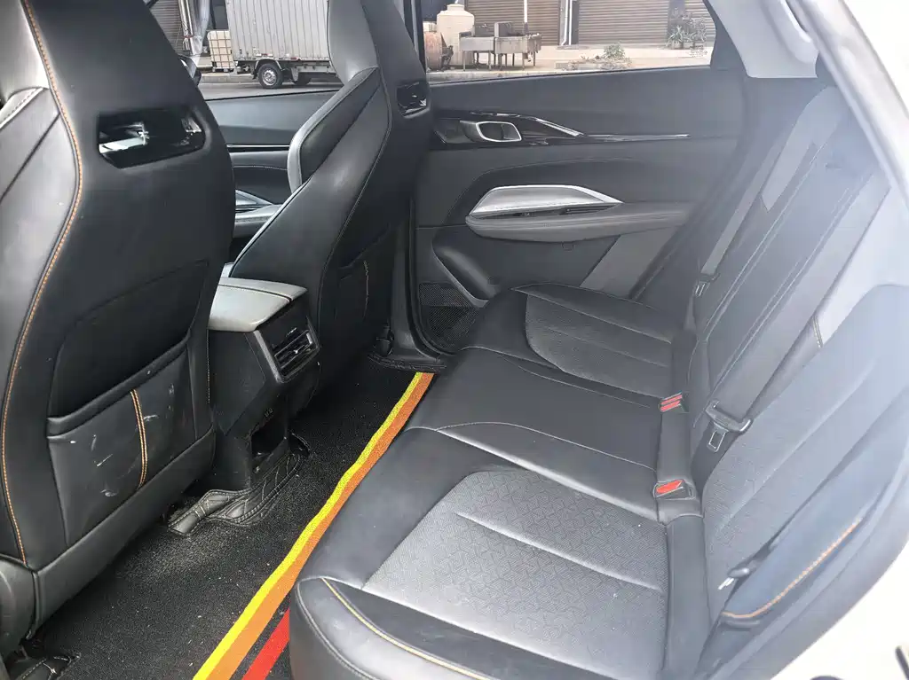 CHANGAN CHANGAN AUCHAN Z6