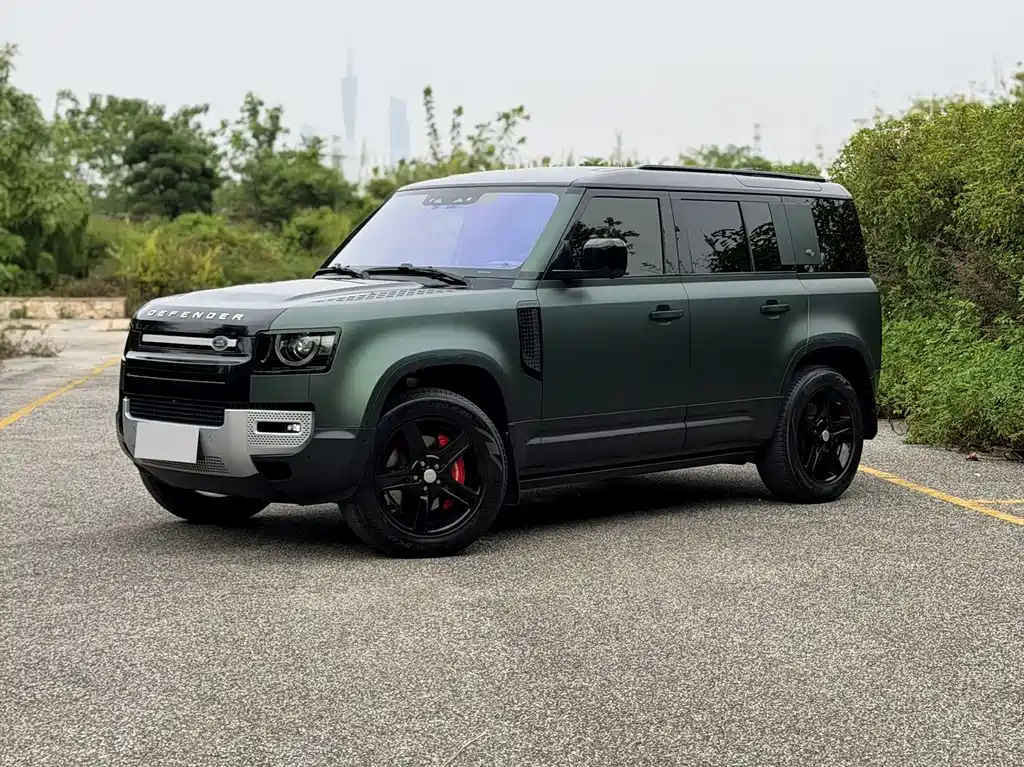Land Rover Defender 2020