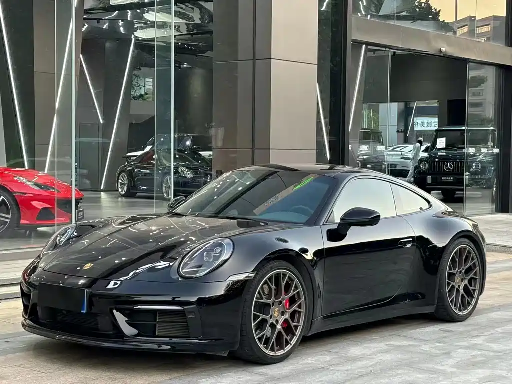 Porsche 911 2021
