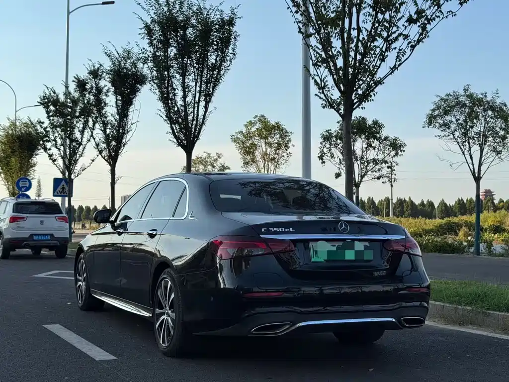 Mercedes-Benz E-Class New Energy — миниатюра 6