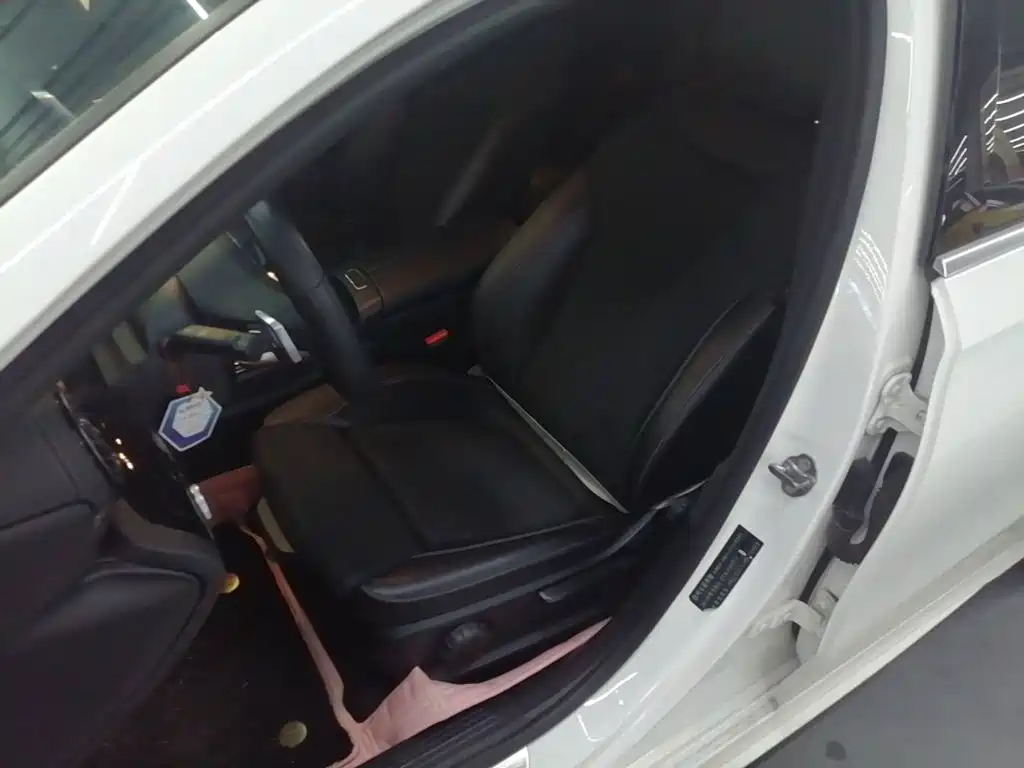 Mercedes-Benz A-Class — миниатюра 15