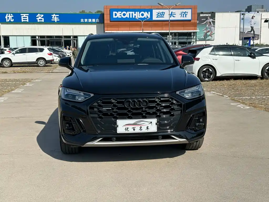Audi Q5L — миниатюра 2