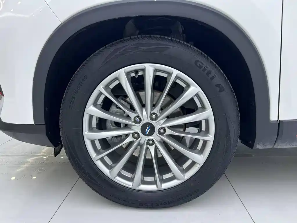 CHANGAN CHANGAN AUCHAN X7 PLUS