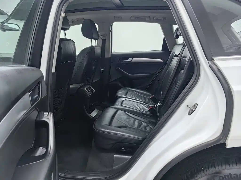 Audi Q5 — миниатюра 15
