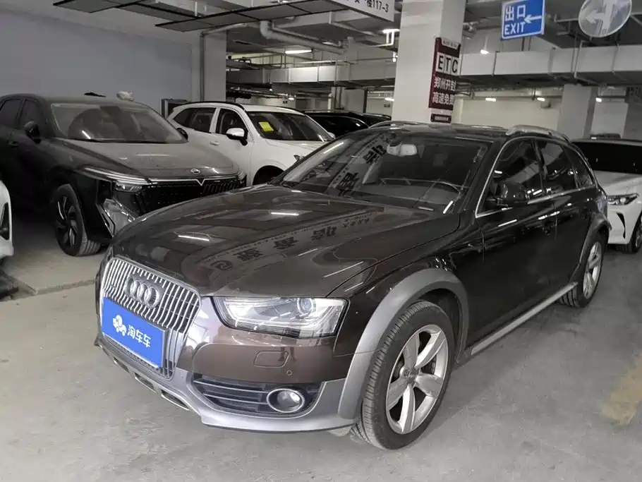 Audi A4 (Import)