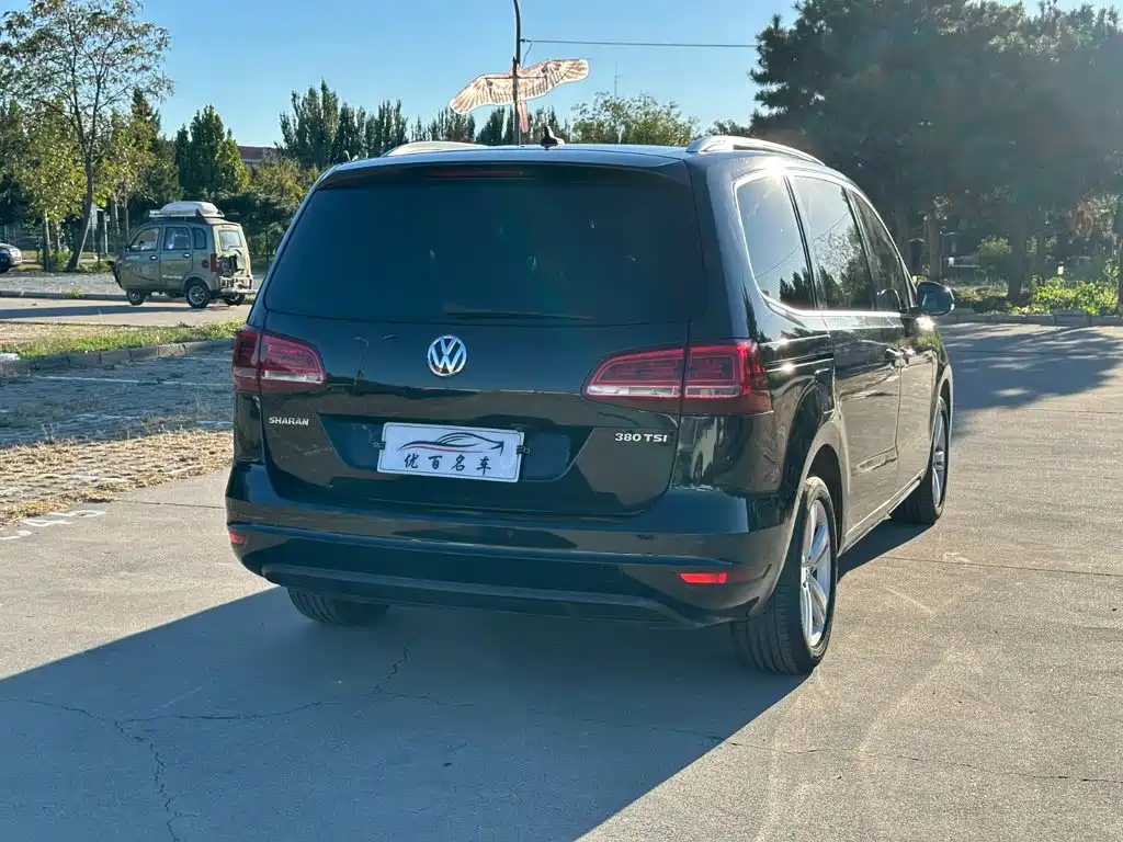 Volkswagen Sharan — миниатюра 6