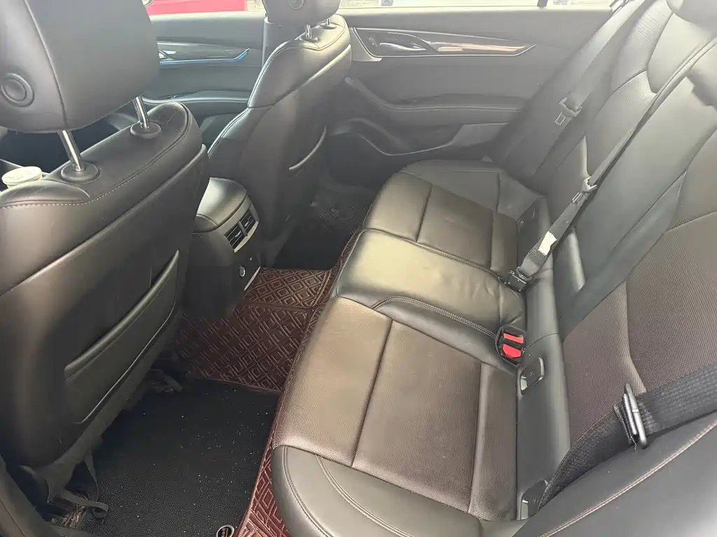 Cadillac CT5 — миниатюра 19
