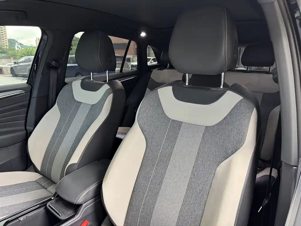 Volkswagen ID.4 Crozz — миниатюра 18