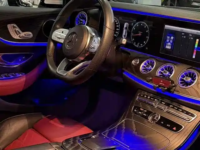 Mercedes-Benz E-Class (Import) — миниатюра 5