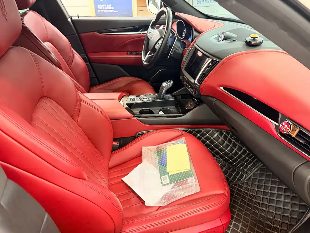 Maserati Levante — миниатюра 5