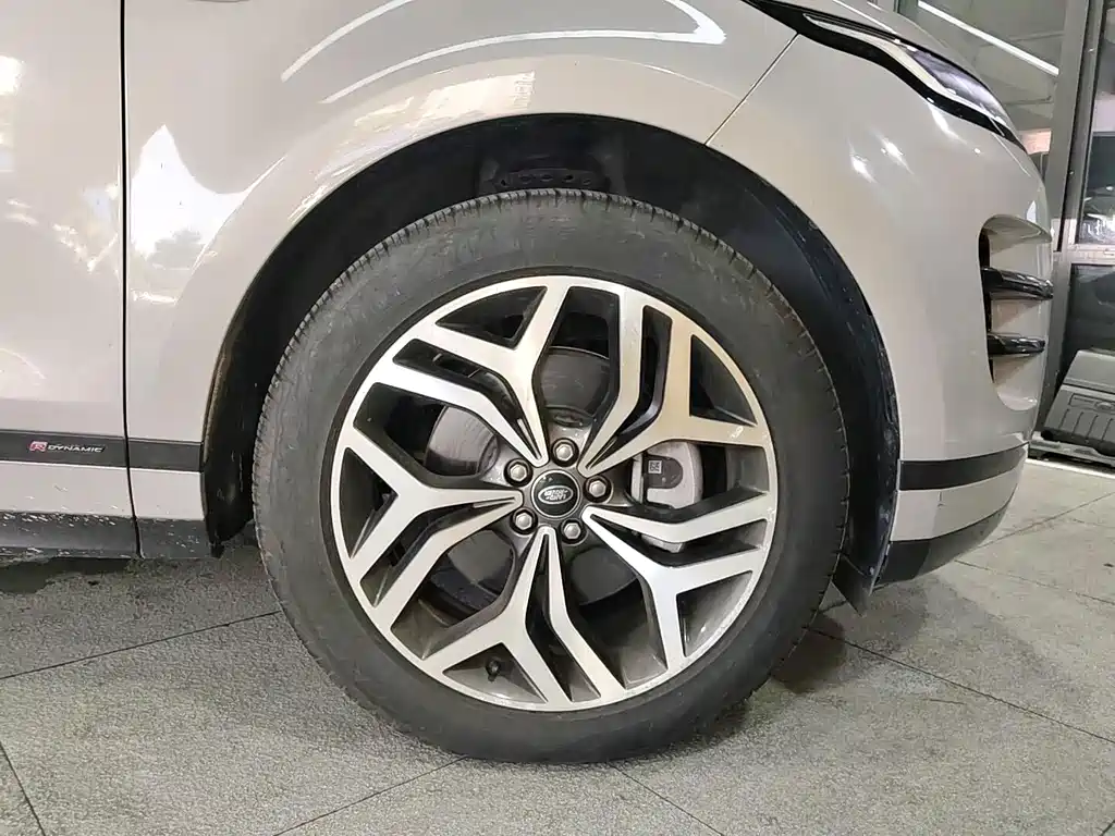 Land Rover Evoque — миниатюра 17