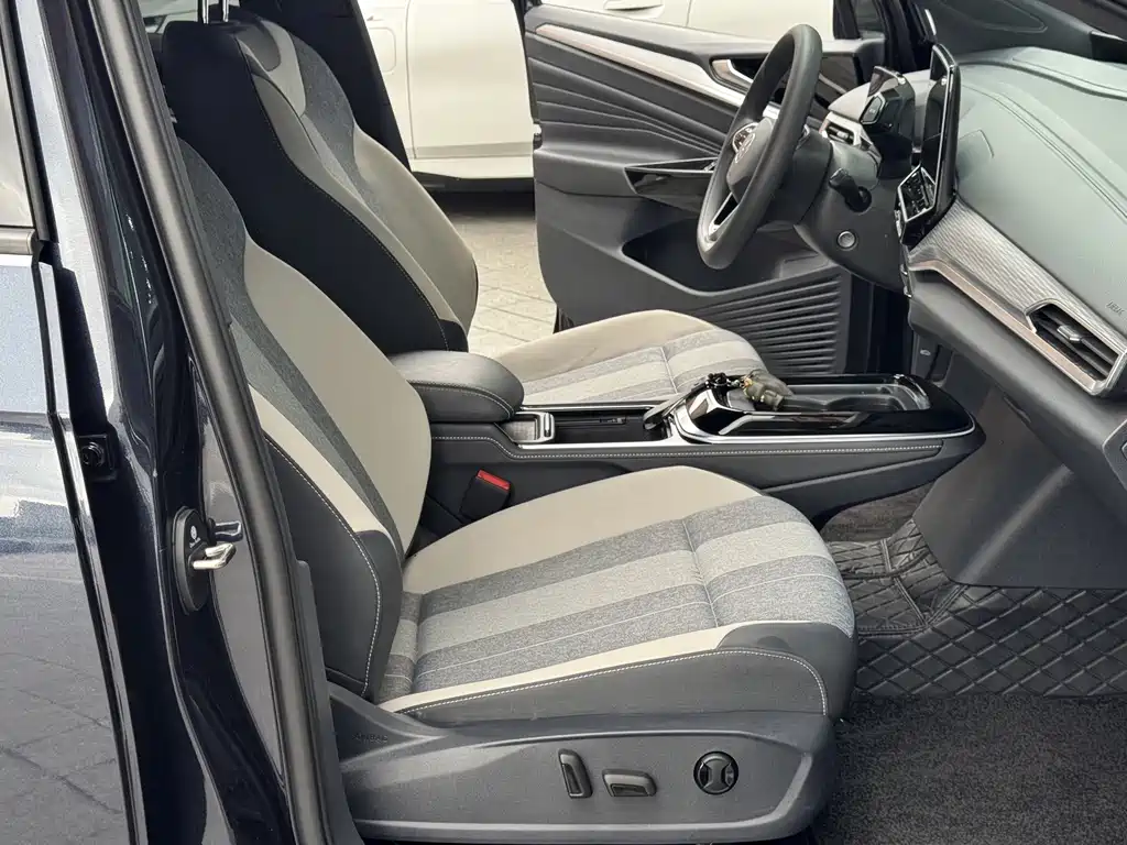 Volkswagen ID.4 Crozz — миниатюра 21