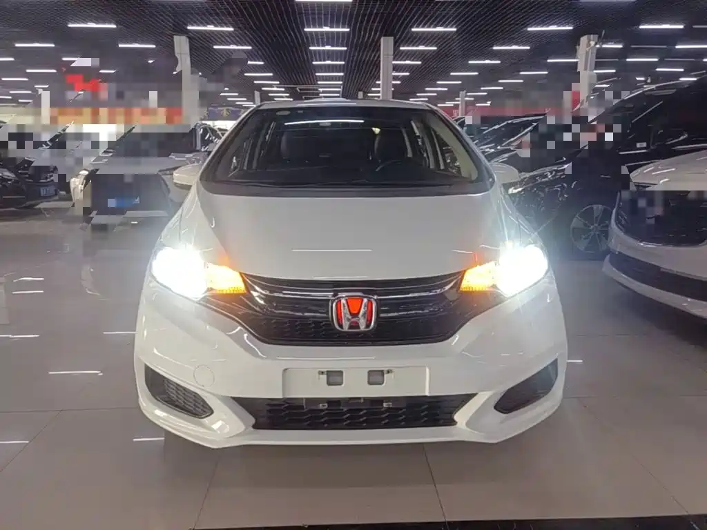 Honda Fit — миниатюра 3