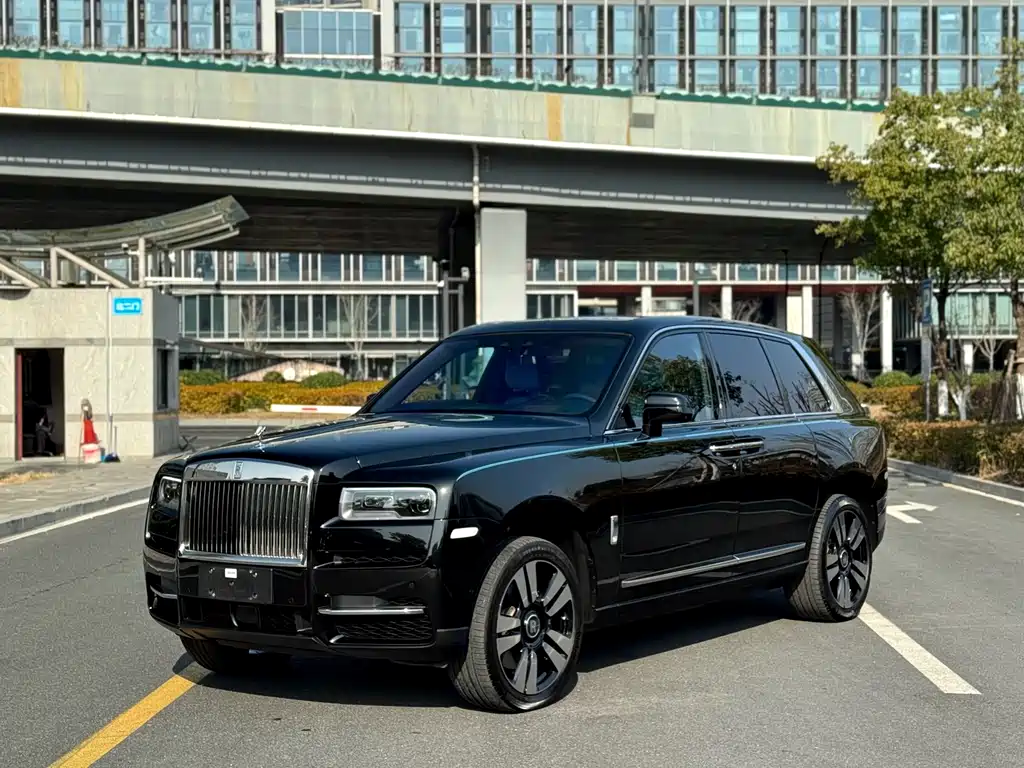 ROLLS-ROYCE CULLINAN