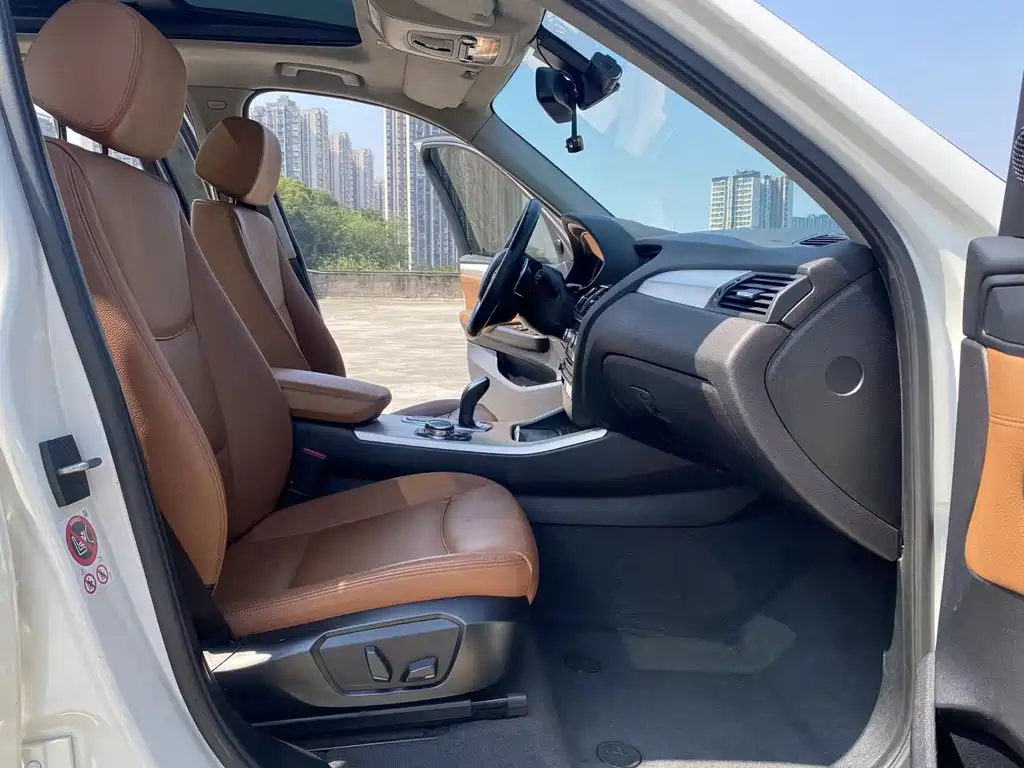 BMW X3 (Import) — миниатюра 11