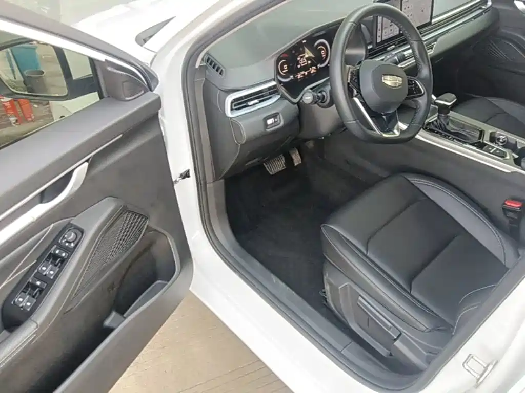 Geely Emgrand — миниатюра 16