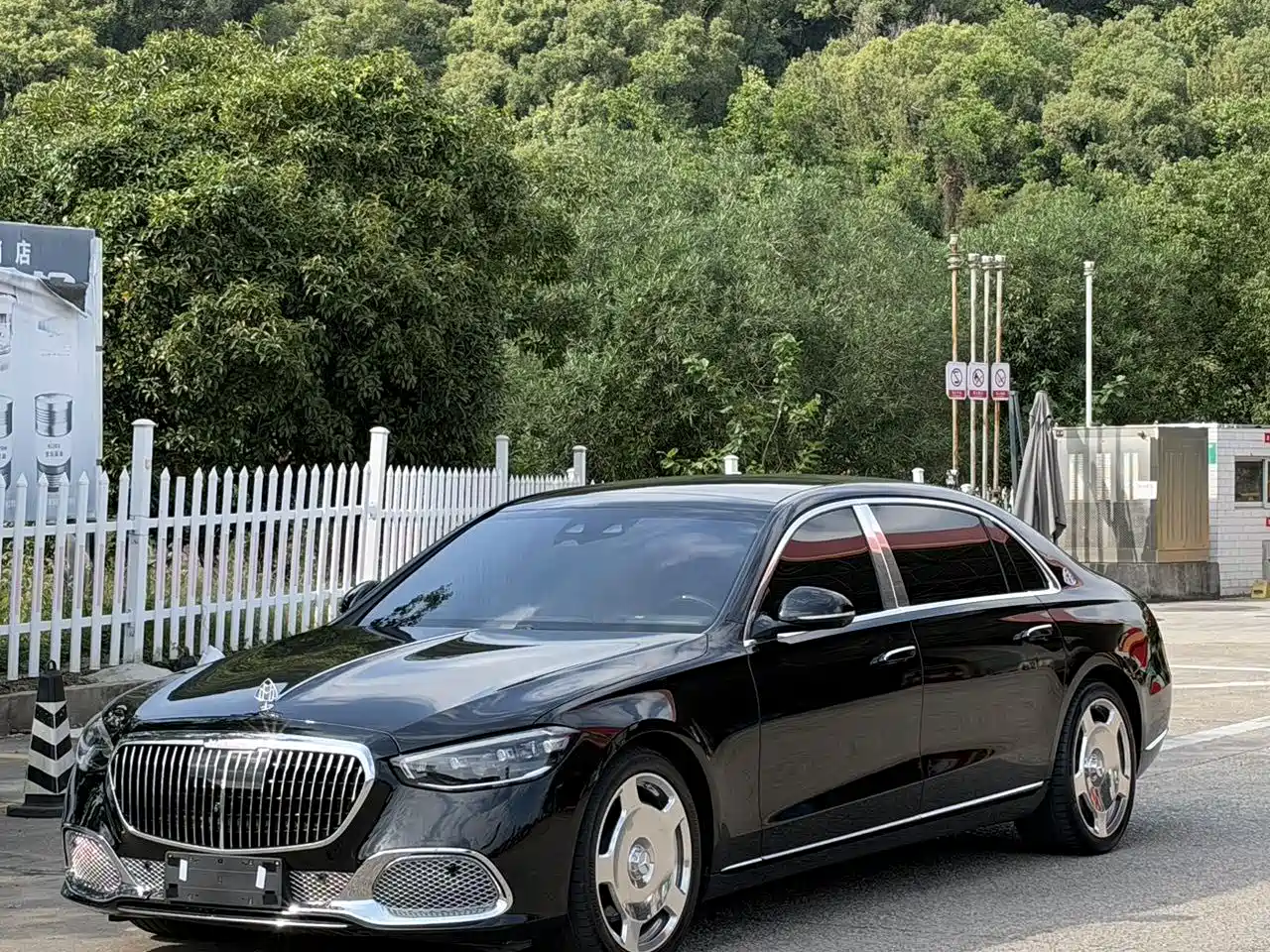 Mercedes-Benz Maybach S-Class