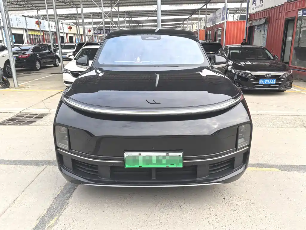 Li Auto IDEAL L8