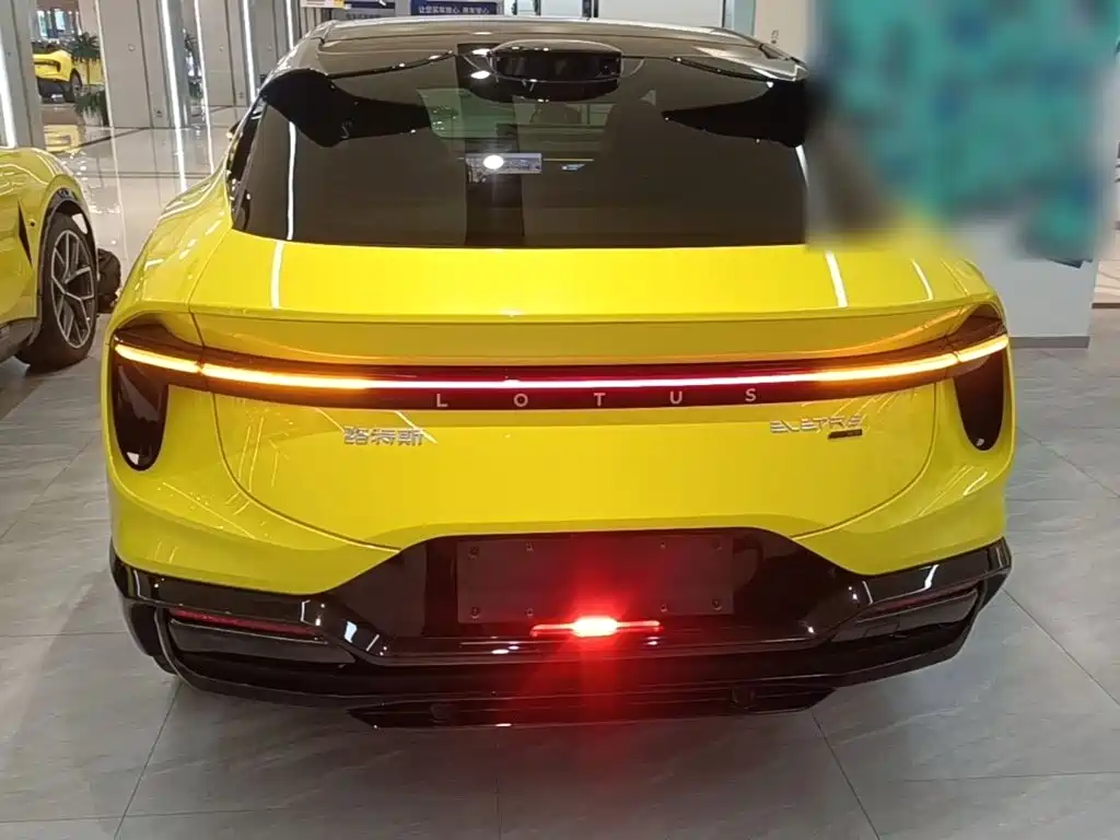 Lotus Eletre — миниатюра 6