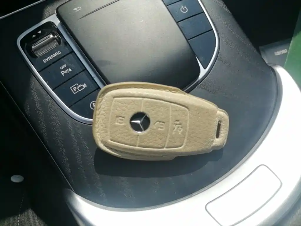 Mercedes-Benz C-Class — миниатюра 13