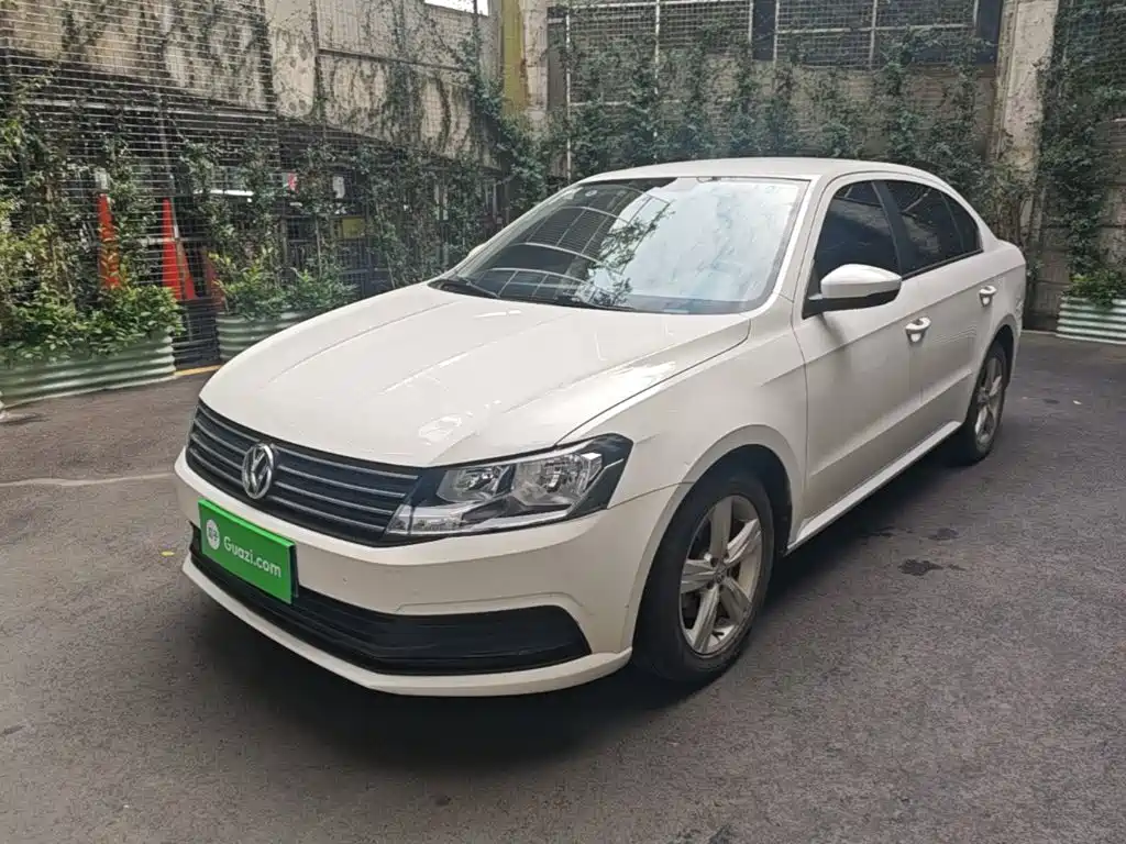 Volkswagen Lavida — миниатюра 2