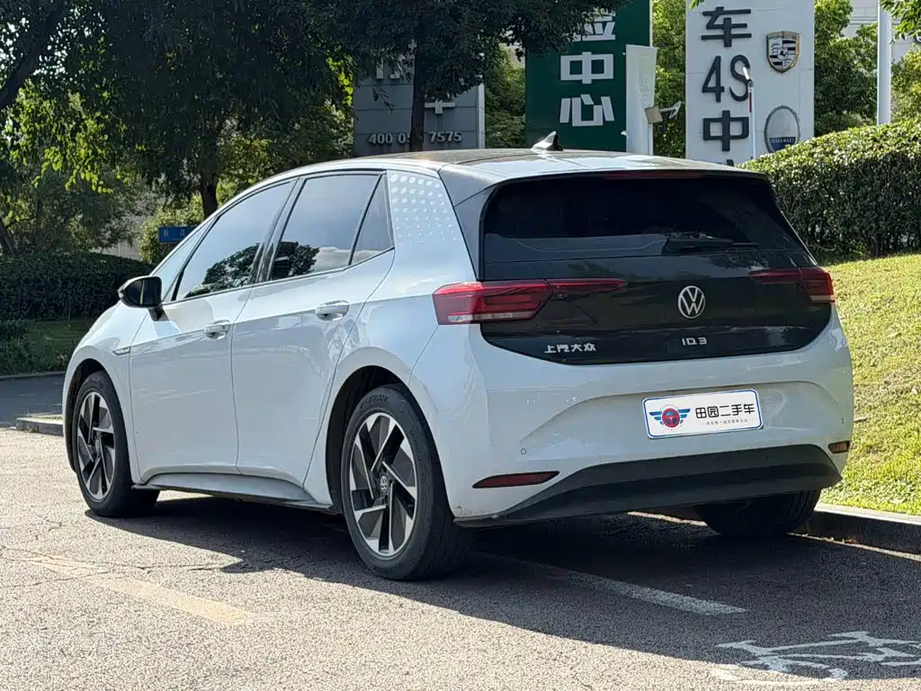 Volkswagen ID.3 — миниатюра 4