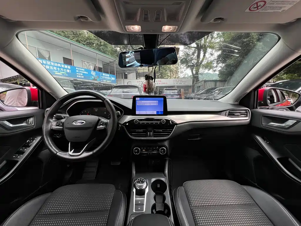 Ford Focus — миниатюра 15