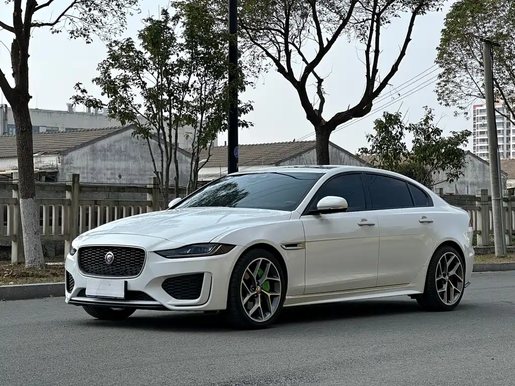 Jaguar XEL 2021