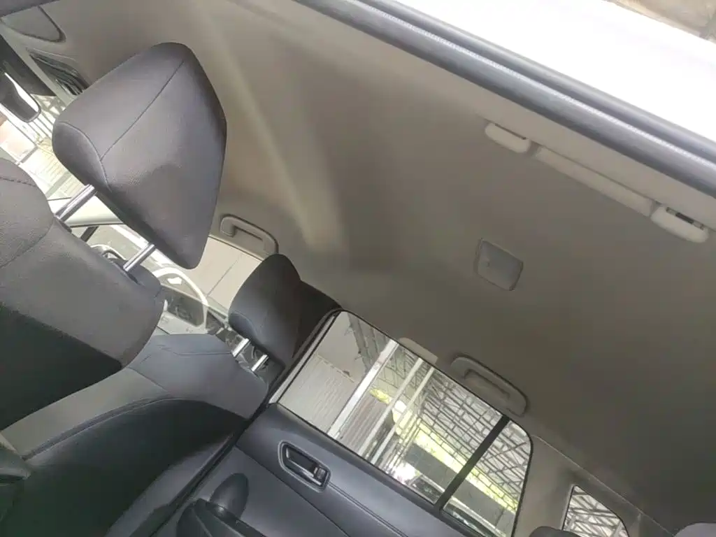 Toyota Corolla Cross — миниатюра 18