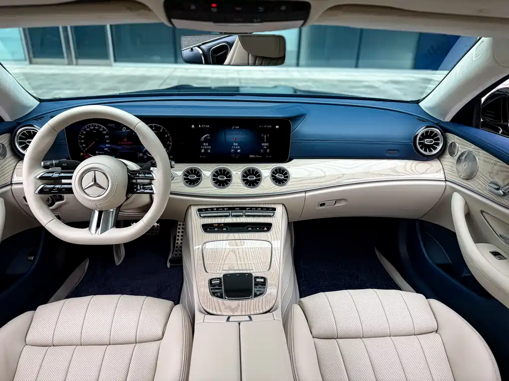 MERCEDES-BENZ E CLASS