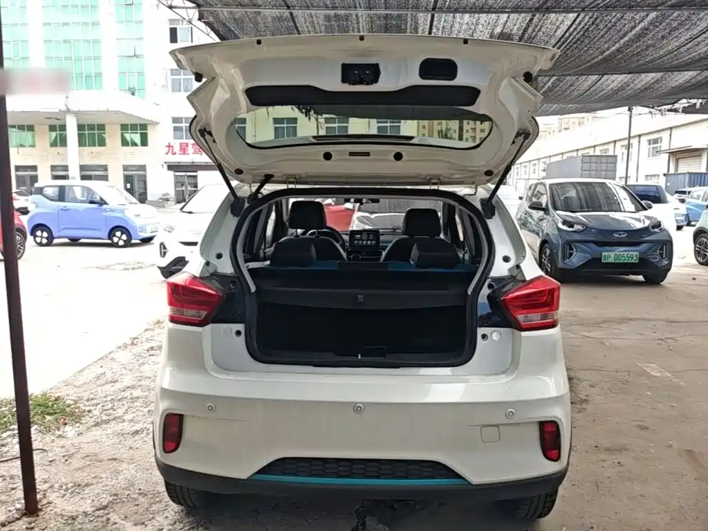 BAIC New Energy EC3 — миниатюра 19