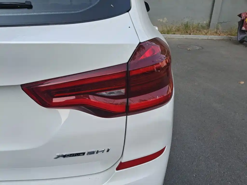 BMW X3 — миниатюра 8