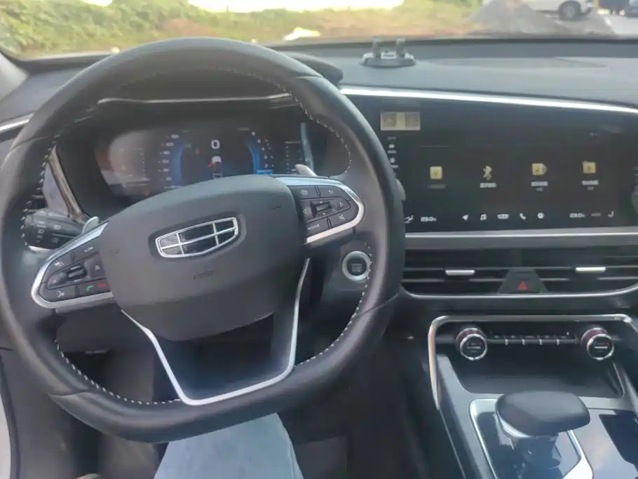 Geely Xingyue — миниатюра 12
