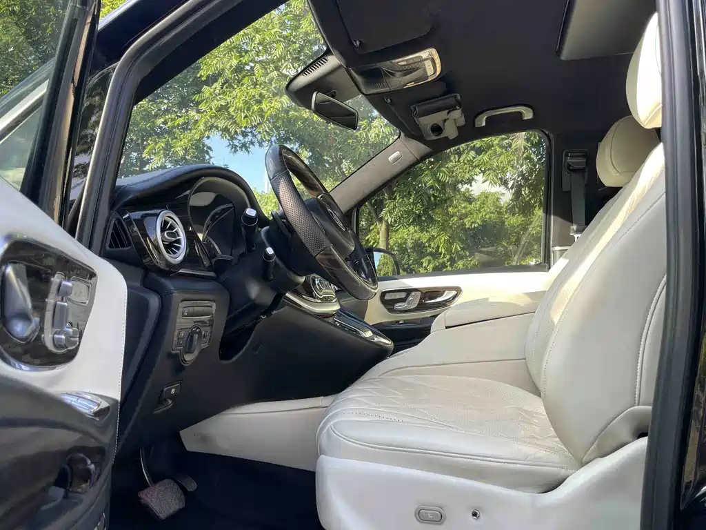 Mercedes-Benz Vito — миниатюра 10
