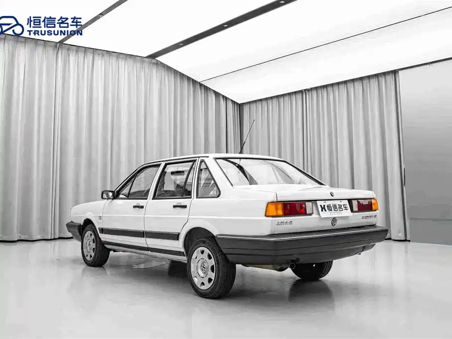 Volkswagen Santana Classic — миниатюра 7