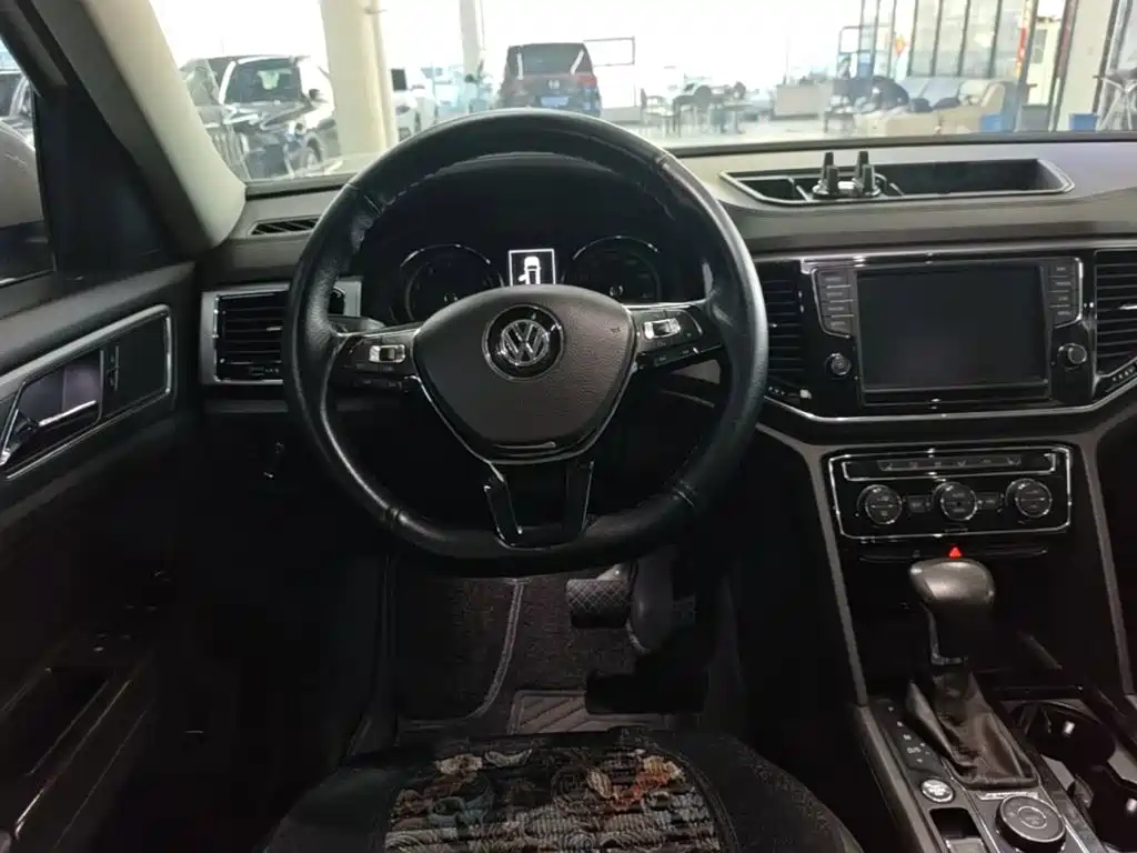 Volkswagen Teramont — миниатюра 11