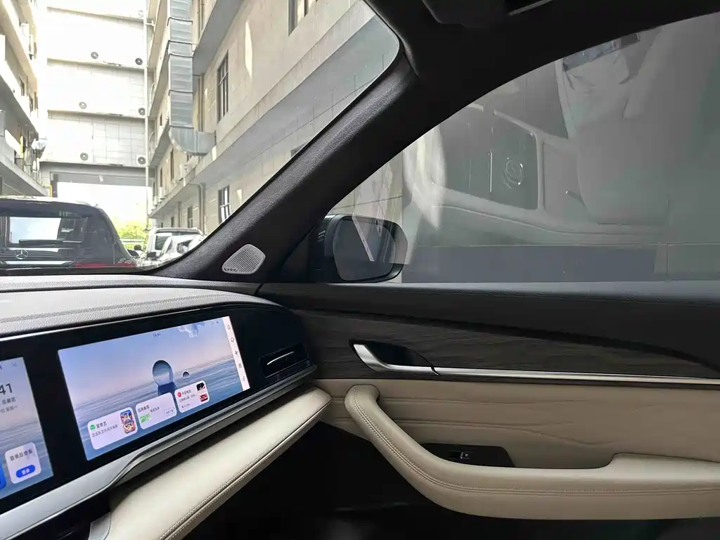 Geely Xingyue L — миниатюра 10