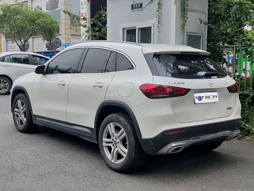 Mercedes-Benz GLA — миниатюра 4