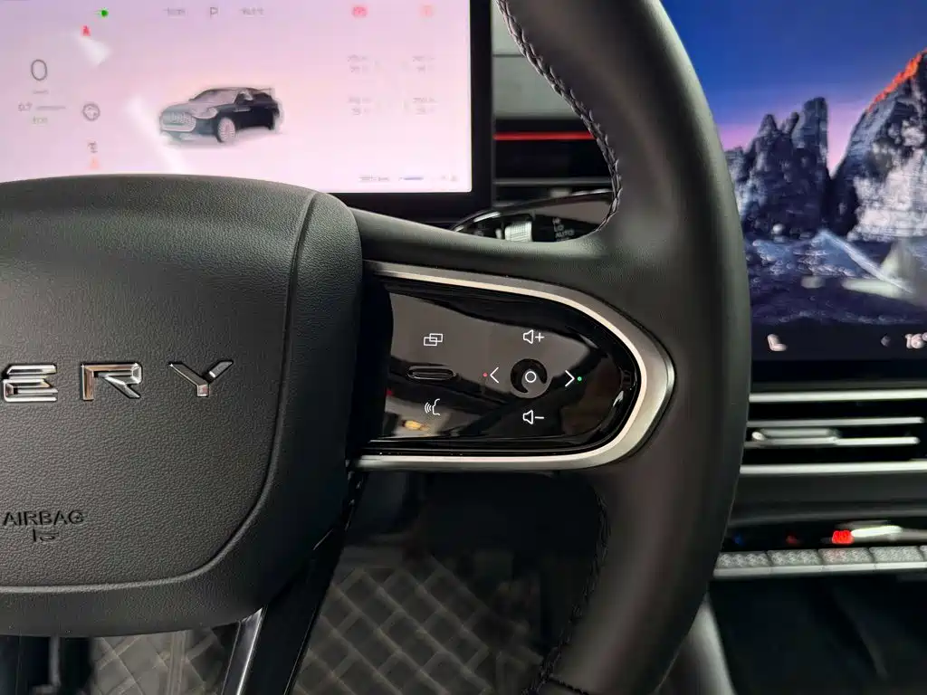 Chery Arrizo 8 PRO — миниатюра 15