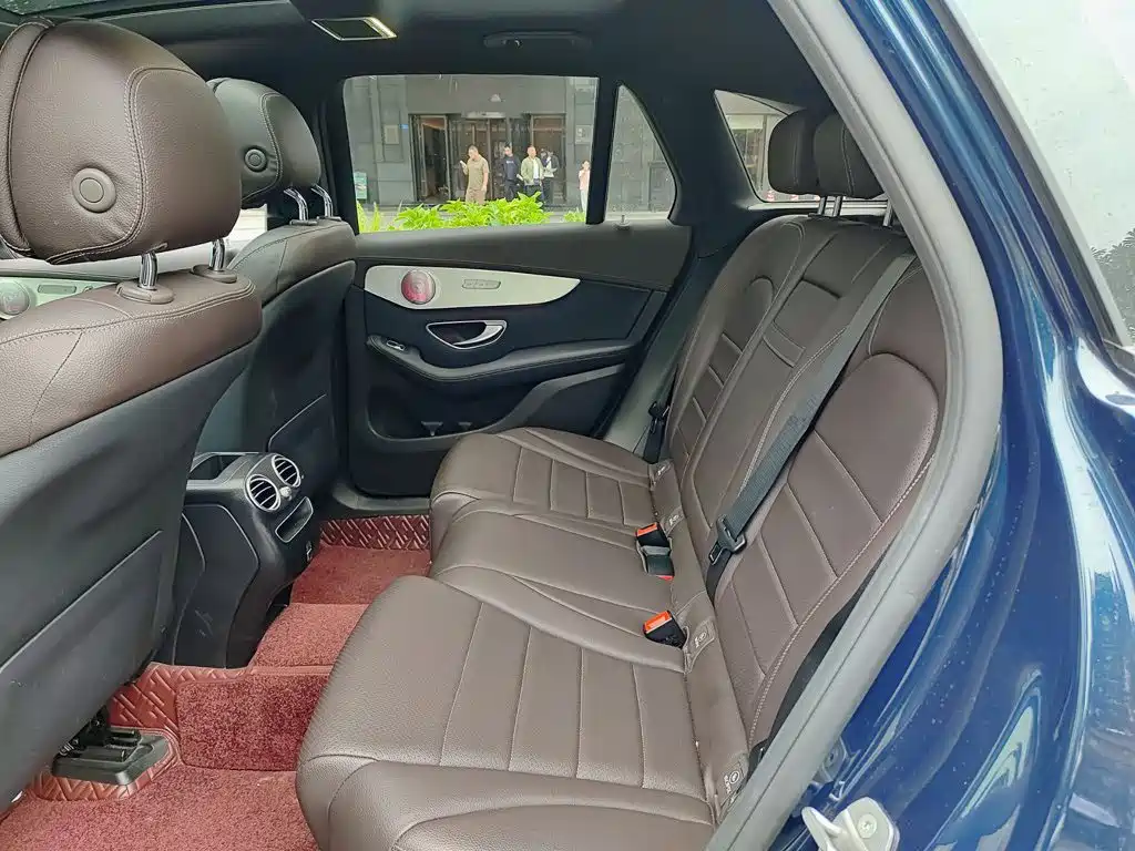 Mercedes-Benz GLC — миниатюра 8