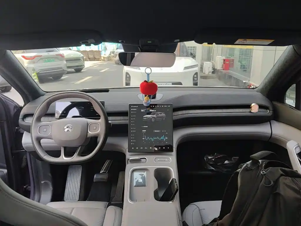 NIO EC6 — миниатюра 10