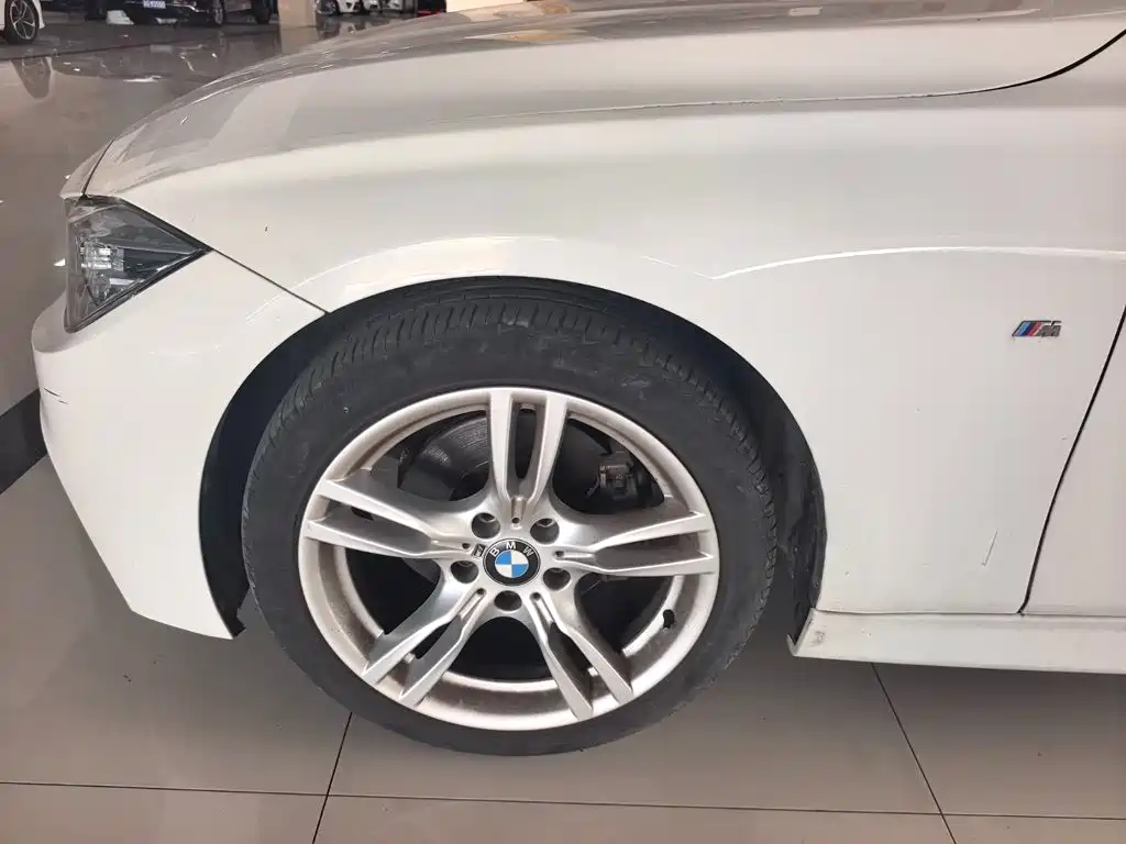 BMW 3 Series — миниатюра 9